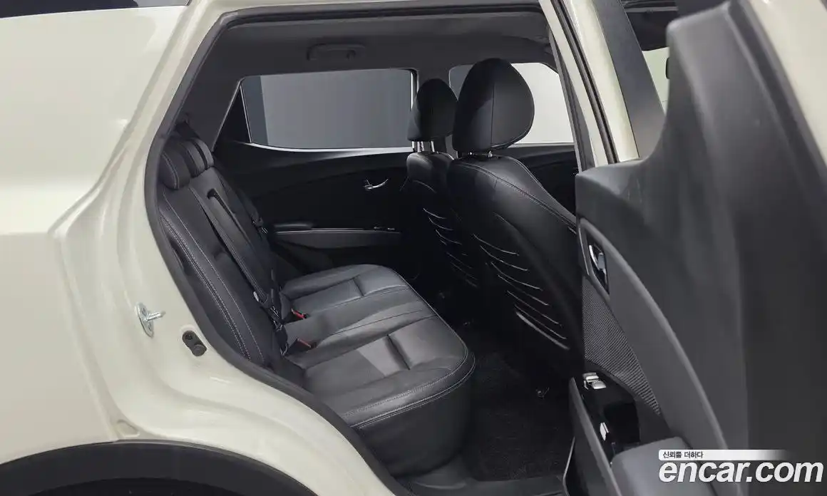 SsangYong TIBOLI 2017 1.6 автомат (гидро), фото 11