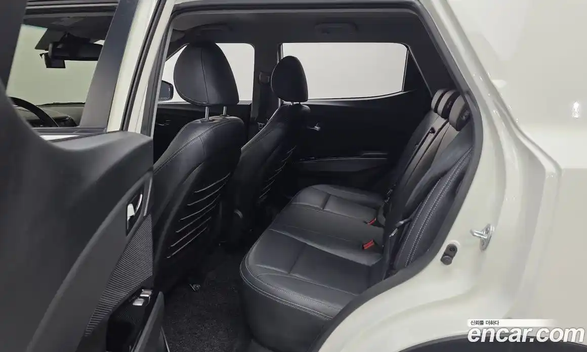 SsangYong TIBOLI 2017 1.6 автомат (гидро), фото 12