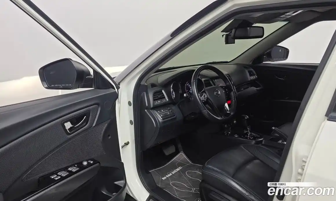 SsangYong TIBOLI 2017 1.6 автомат (гидро), фото 10