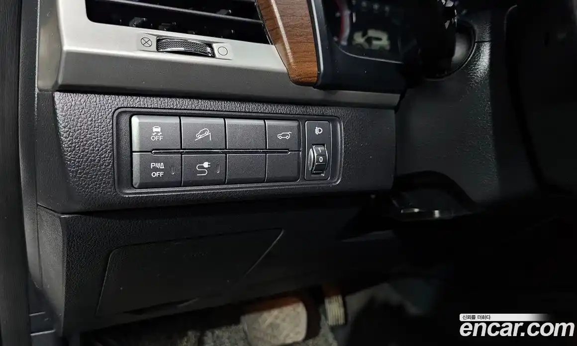 SsangYong Rexton 2017 2.2 автомат (гидро), фото 24