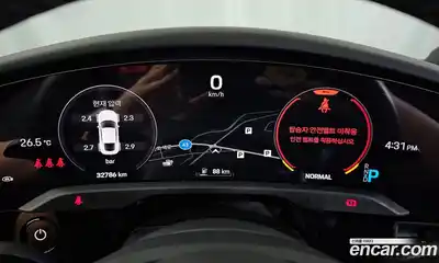Porsche Taycan 2022 0.2 автомат (гидро), миниатюра 11