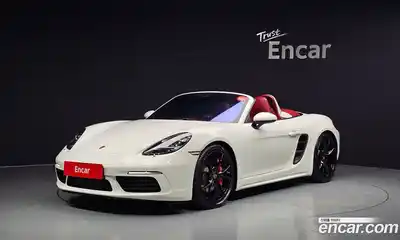 Porsche 718, 2017, 43 198 км