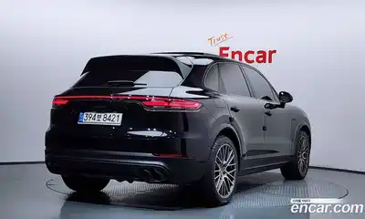 Porsche Cayenne 2022 3.0 автомат (гидро), миниатюра 2