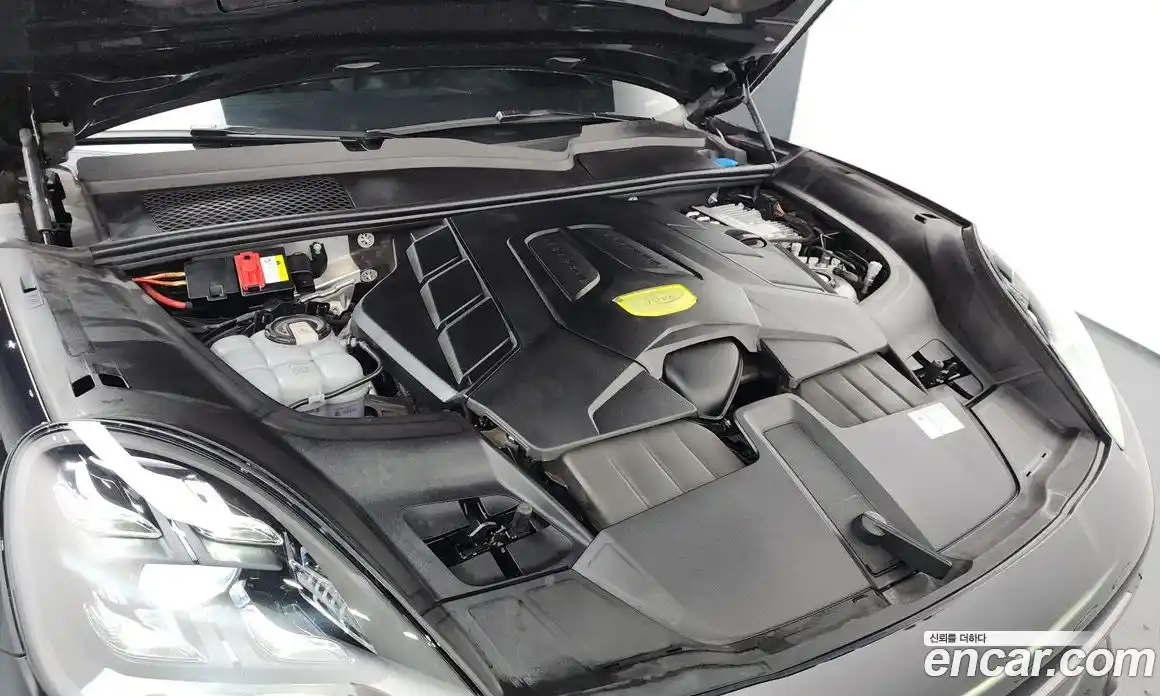 Porsche Cayenne 2022 3.0 автомат (гидро), фото 6