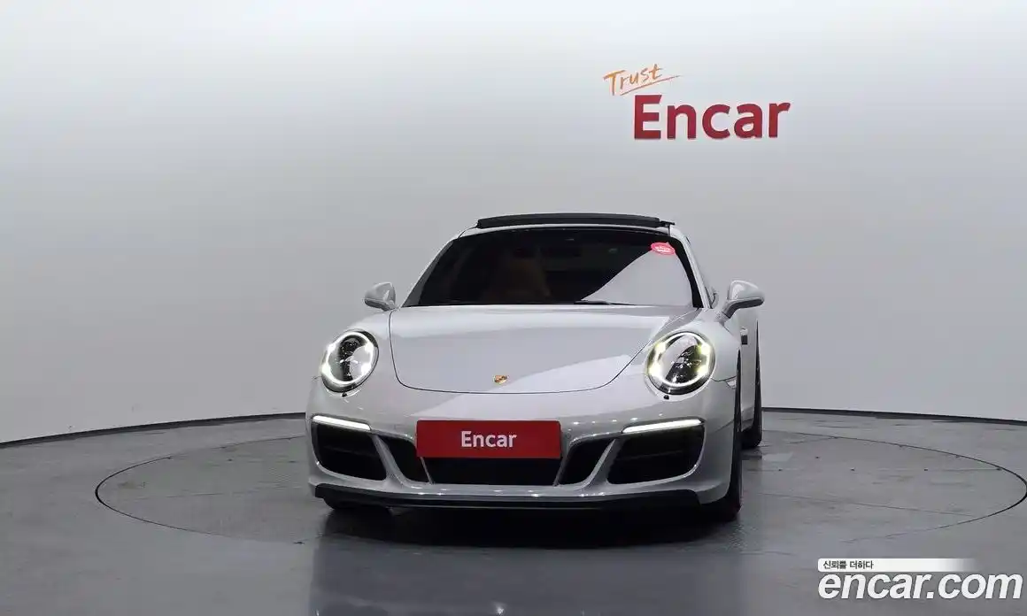 Porsche 911 2019 3.0 автомат (гидро), фото 3