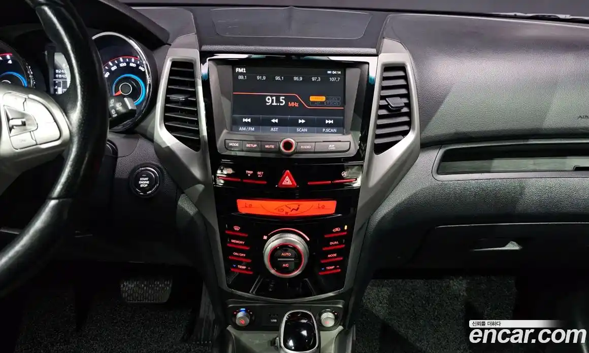 SsangYong TIBOLI 2015 1.6 автомат (гидро), фото 18