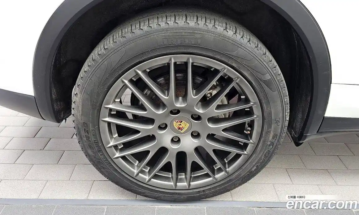 Porsche Cayenne 2012 4.8 автомат (гидро), фото 5