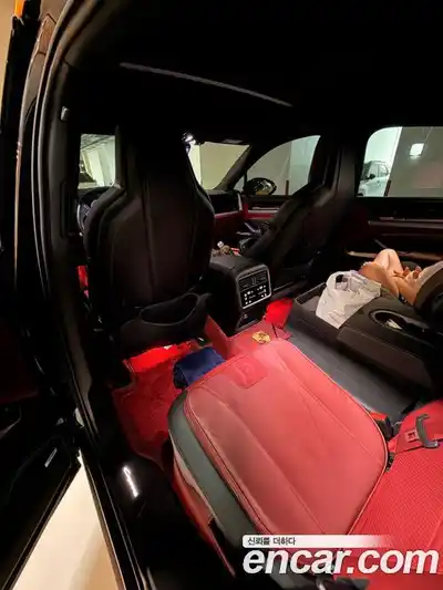 Porsche Cayenne 2024 3.0 автомат (гидро), миниатюра 6