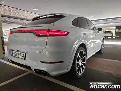 Porsche Cayenne 2021 3.0 автомат (гидро), миниатюра 2