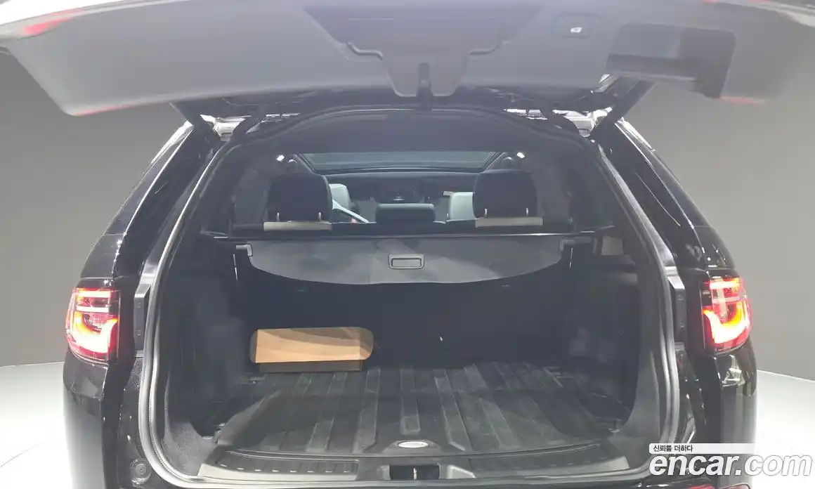 Land Rover Discovery Sport 2025 2.0 автомат (гидро), фото 27