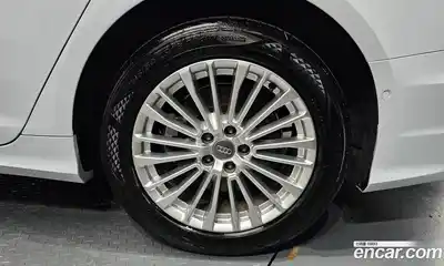 Audi A6 2020 2.0 автомат (гидро), миниатюра 6