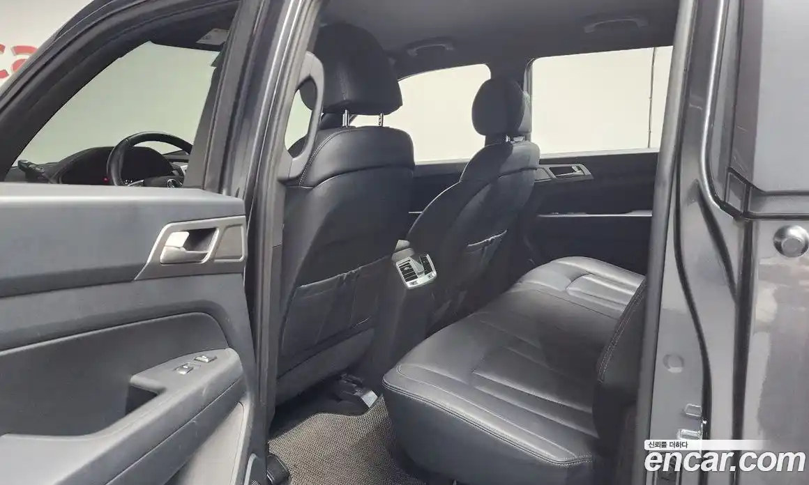 SsangYong Rexton 2019 2.2 автомат (гидро), фото 16