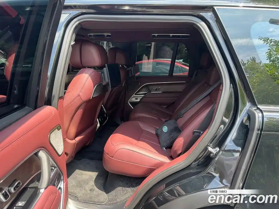 Land Rover Range Rover 2025 3.0 автомат (гидро), фото 6