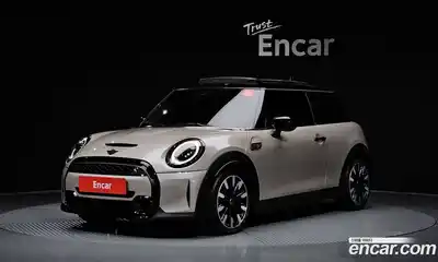 Mini Cooper, 2022, 27 674 км