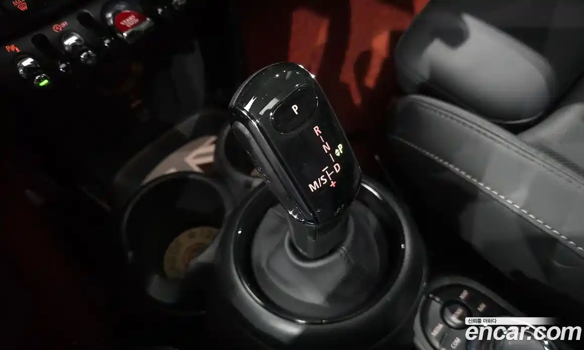 Mini Cooper 2022 2.0 автомат (гидро), фото 12