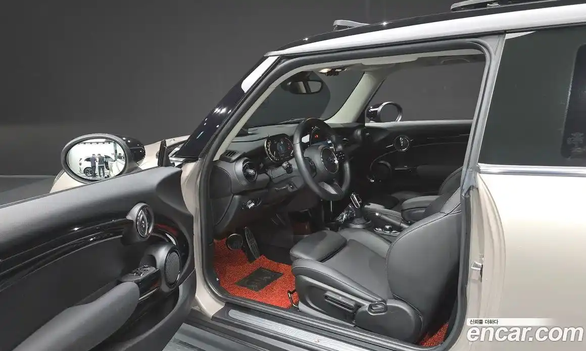 Mini Cooper 2022 2.0 автомат (гидро), фото 13
