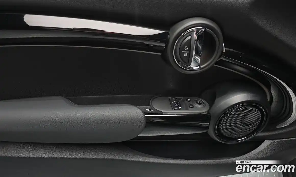 Mini Cooper 2022 2.0 автомат (гидро), фото 14