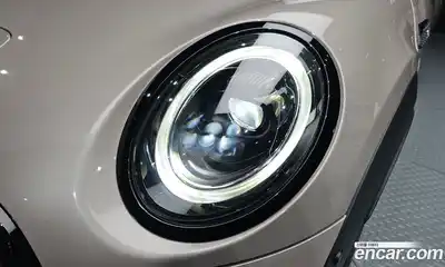 Mini Cooper 2022 2.0 автомат (гидро), миниатюра 8