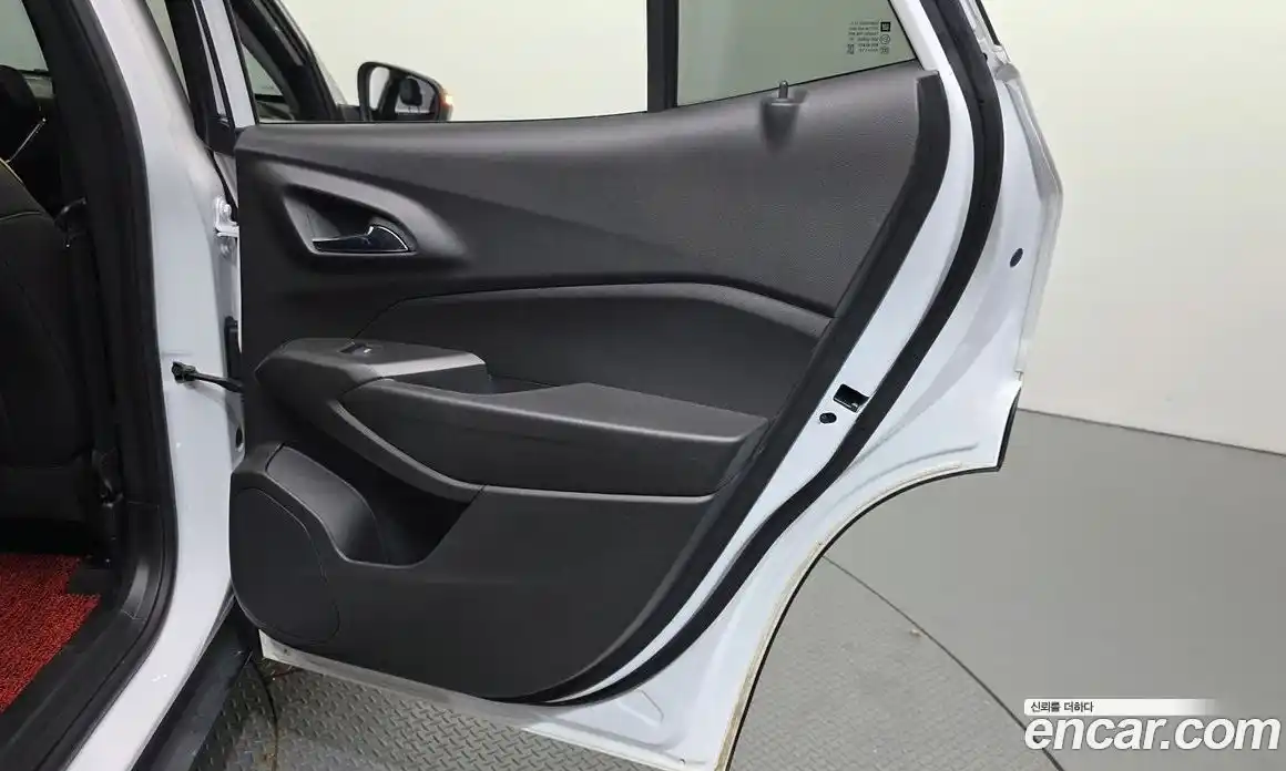 Chevrolet Trax 2023 1.2 автомат (гидро), фото 15