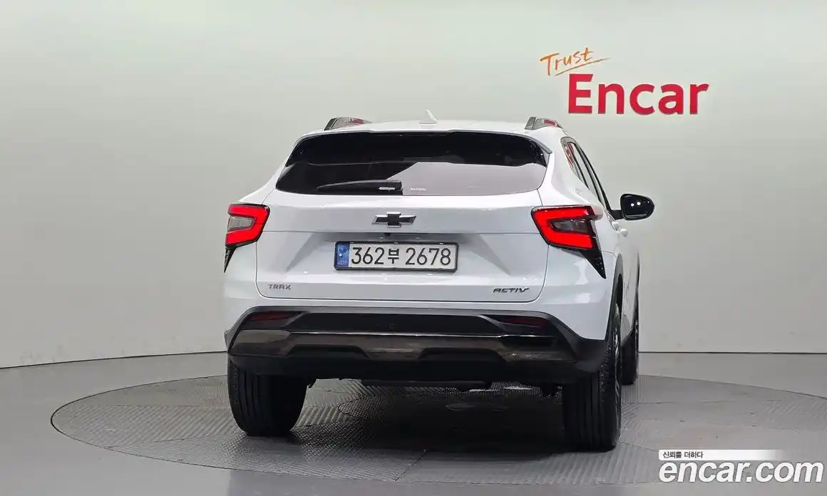 Chevrolet Trax 2023 1.2 автомат (гидро), фото 4