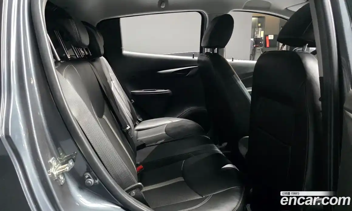 Chevrolet Spark 2018 1.0 автомат (гидро), фото 11