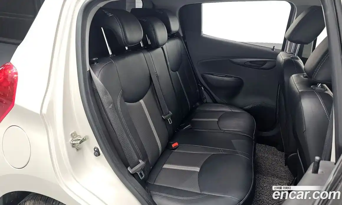 Chevrolet Spark 2019 1.0 автомат (гидро), фото 18