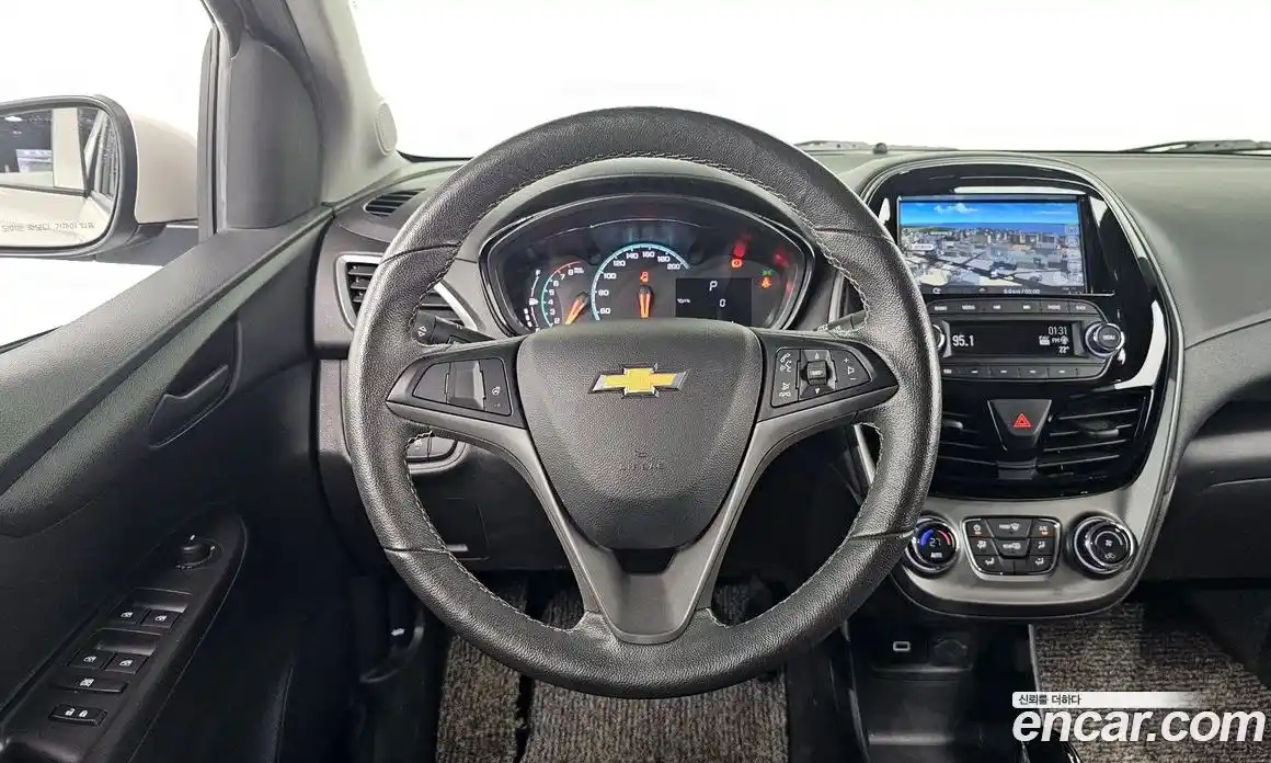 Chevrolet Spark 2019 1.0 автомат (гидро), фото 19