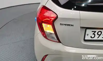 Chevrolet Spark 2019 1.0 автомат (гидро), миниатюра 9