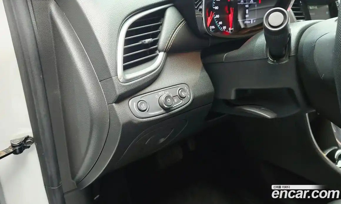 Chevrolet Trax 2019 1.6 автомат (гидро), фото 16