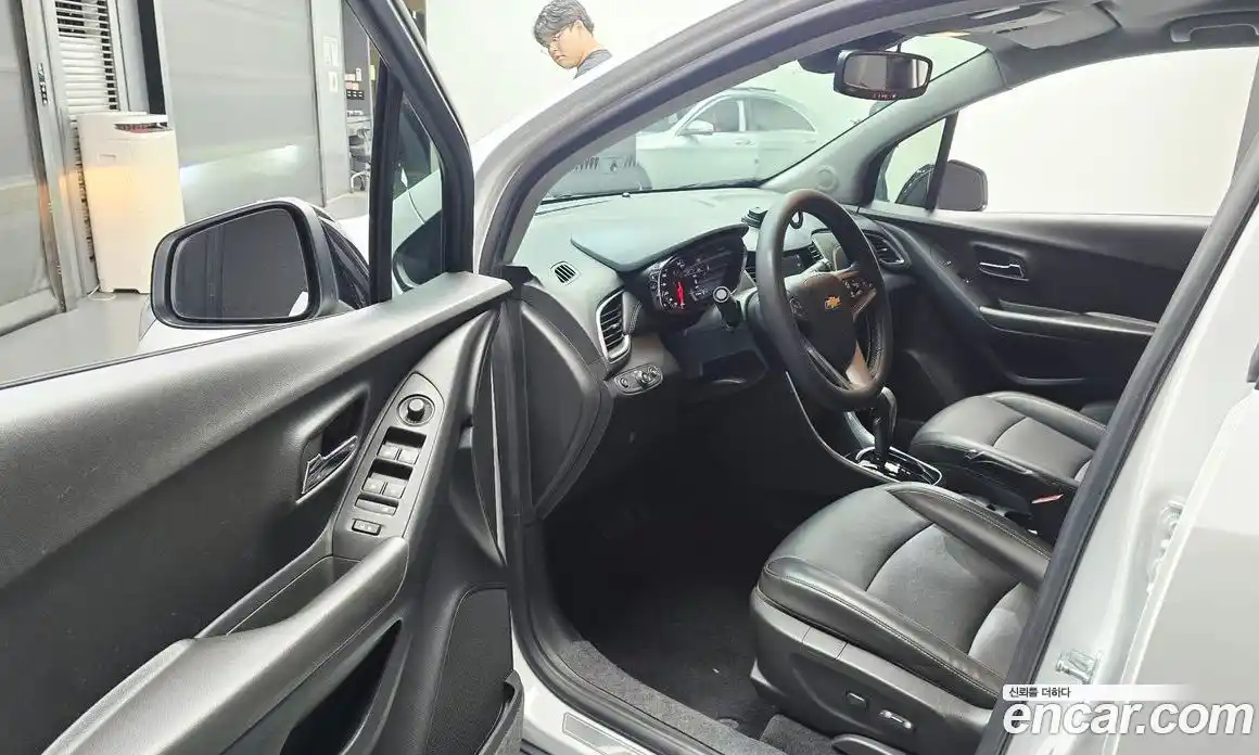 Chevrolet Trax 2019 1.6 автомат (гидро), фото 10