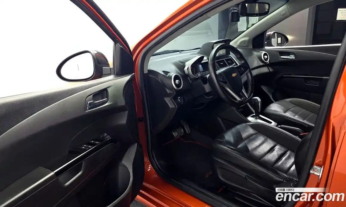 Chevrolet Aveo 2016 1.4 автомат (гидро), фото 13