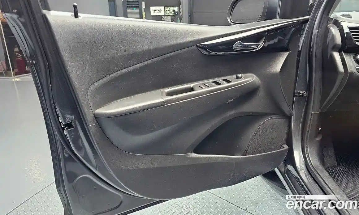 Chevrolet Spark 2016 1.0 автомат (гидро), фото 14
