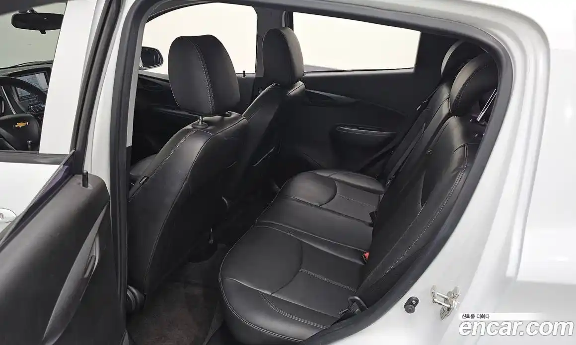 Chevrolet Spark 2015 1.0 автомат (гидро), фото 15