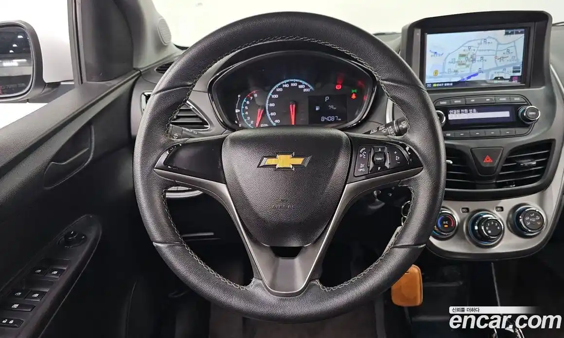 Chevrolet Spark 2015 1.0 автомат (гидро), фото 18