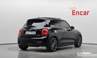 Mini Cooper 2017 2.0 автомат (гидро), миниатюра 2