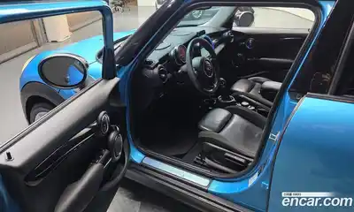 Mini Cooper 2015 2.0 автомат (гидро), миниатюра 10