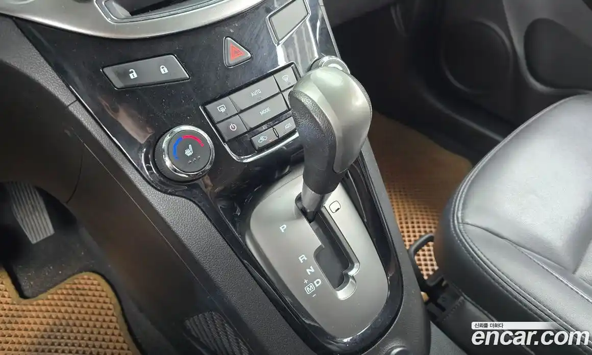 Chevrolet Orlando 2014 2.0 автомат (гидро), фото 12