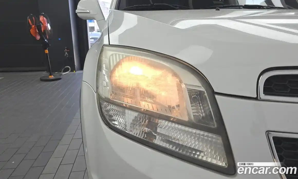 Chevrolet Orlando 2014 2.0 автомат (гидро), фото 8