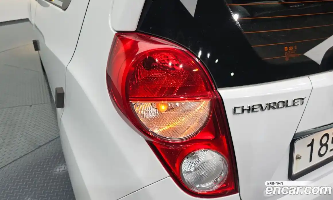 Chevrolet Spark 2014 1.0 автомат (гидро), фото 8