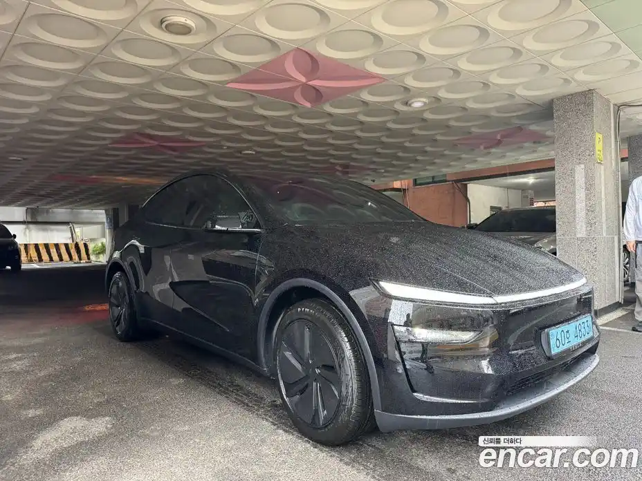 Tesla Model Y 2026 0.2 автомат (гидро), фото 1 Tesla Model Y 2026 0.2 автомат (гидро), фото 1