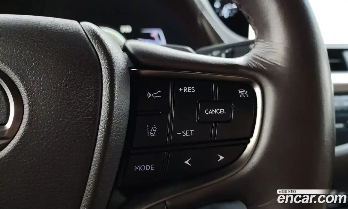 Lexus ES 2018 2.5 автомат (гидро), фото 13 Lexus ES 2018 2.5 автомат (гидро), фото 13