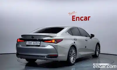 Lexus ES 2018 2.5 автомат (гидро), миниатюра 2 Lexus ES 2018 2.5 автомат (гидро), миниатюра 2
