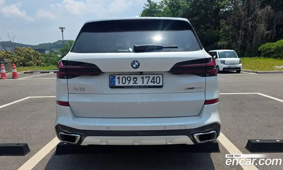 BMW X5 2025 3.0 автомат (гидро), фото 3