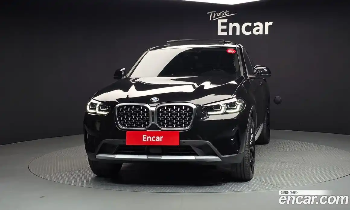 BMW X4 2025 2.0 автомат (гидро), фото 3