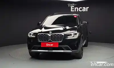 BMW X4 2025 2.0 автомат (гидро), миниатюра 3