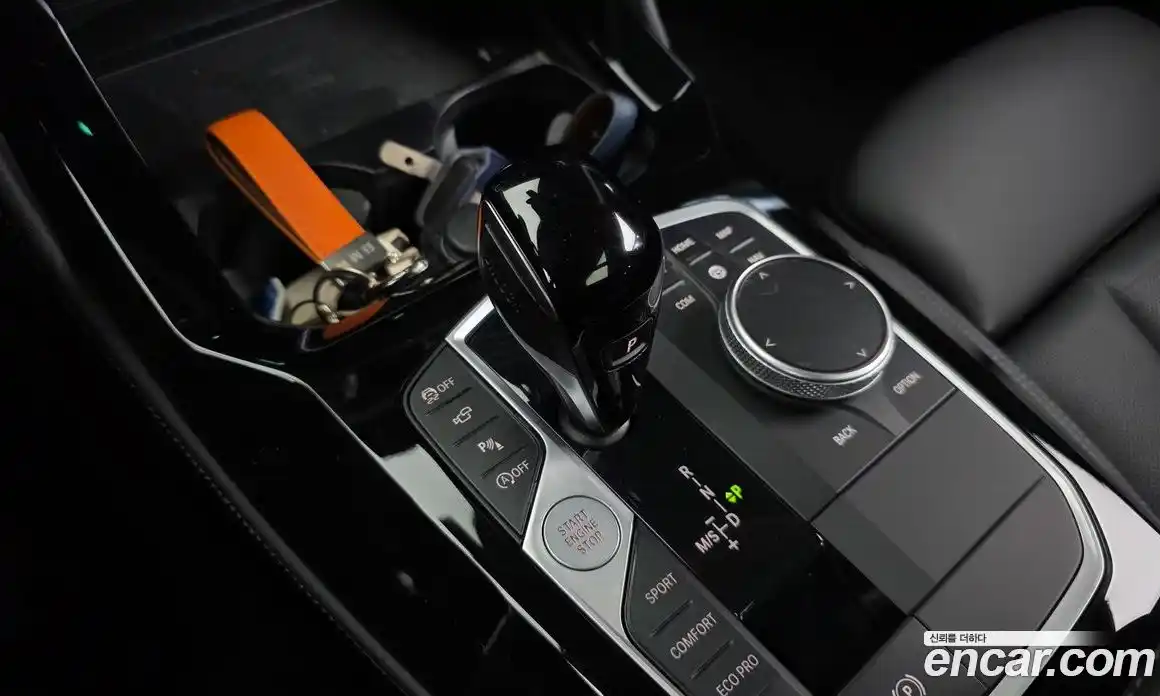 BMW X4 2025 2.0 автомат (гидро), фото 9
