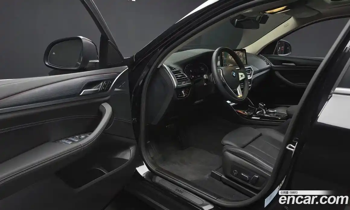 BMW X4 2025 2.0 автомат (гидро), фото 10