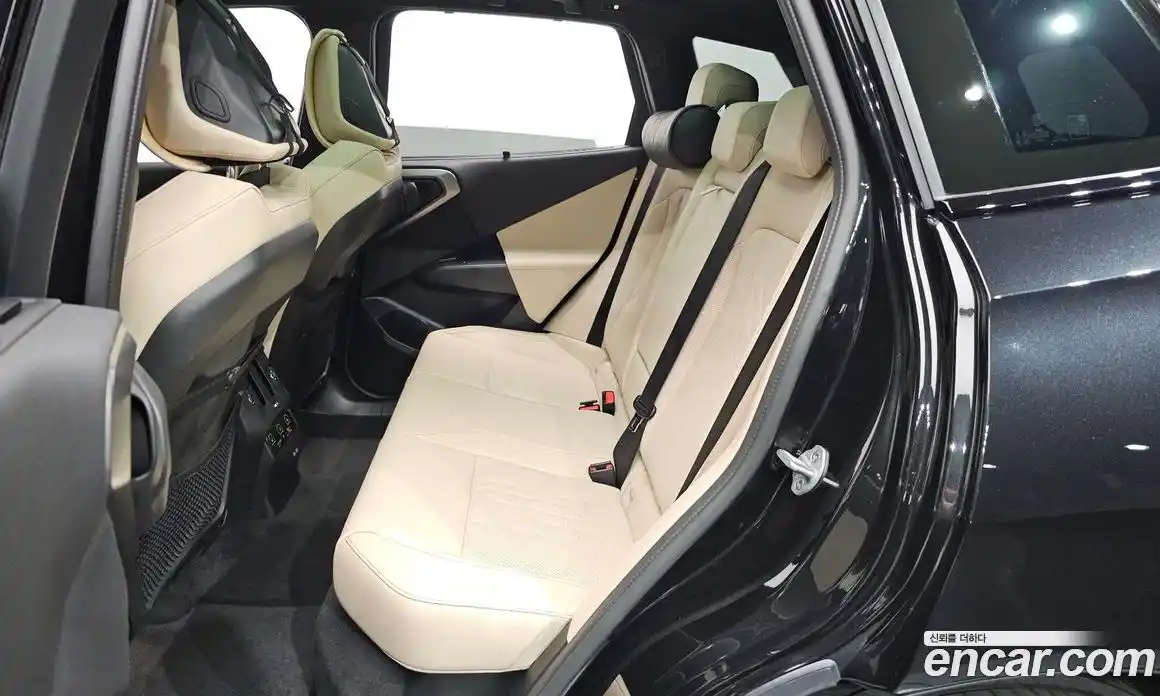 BMW X3 2025 2.0 автомат (гидро), фото 16