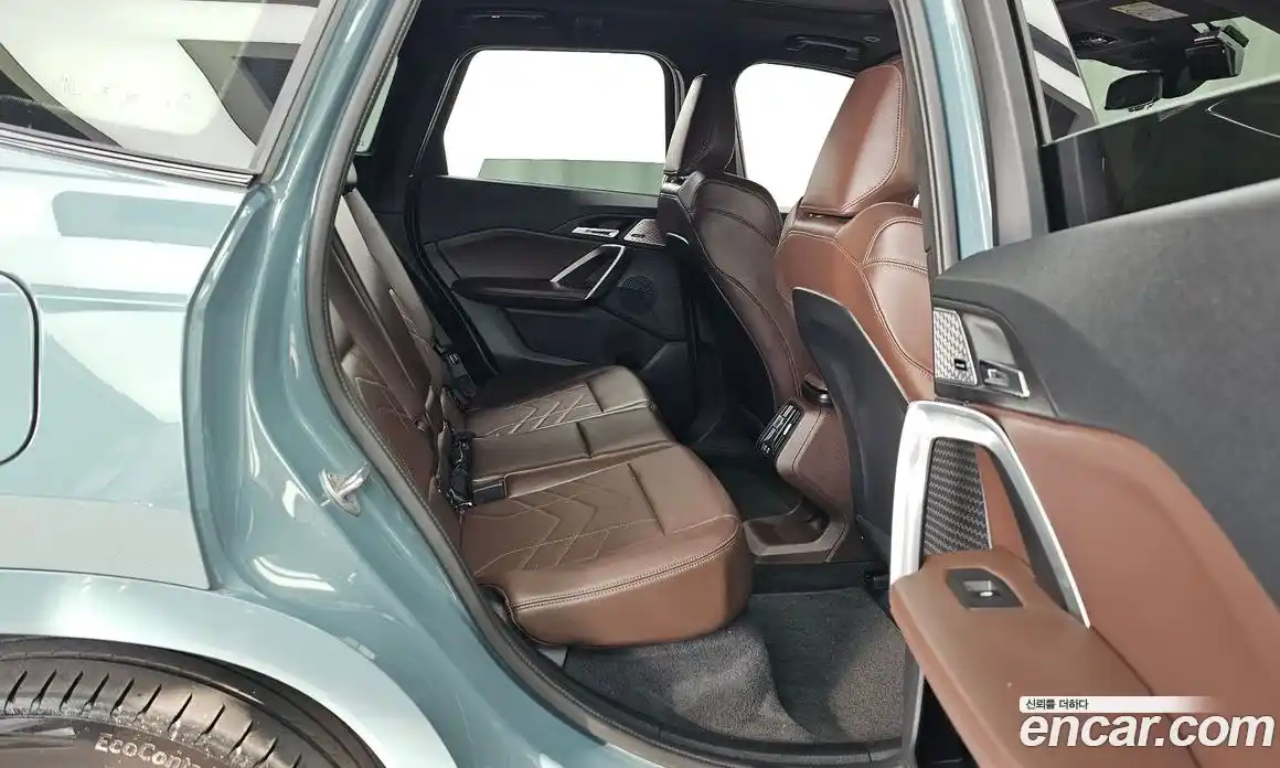 BMW iX1 2025 0.2 автомат (гидро), фото 18