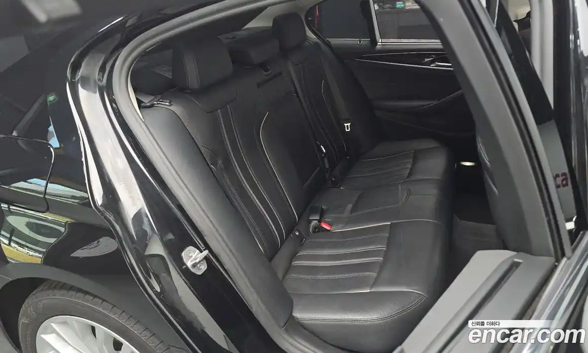 BMW 5 серия 2022 2.0 автомат (гидро), фото 11